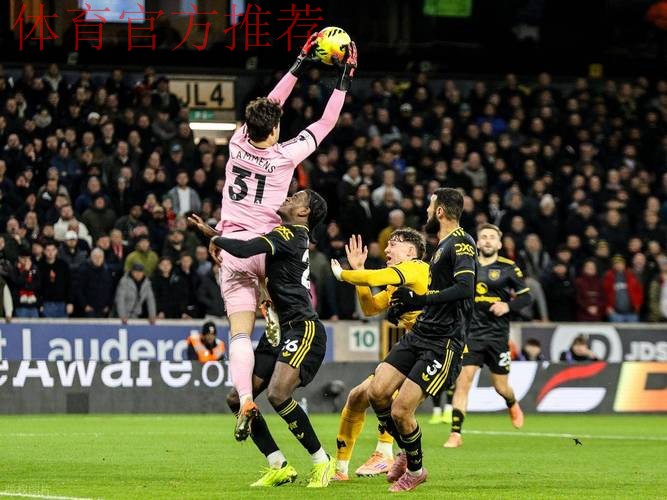 曼联拉门斯力保平局！互捅局彰显门将神奇，库瓦接班人隐约可见！